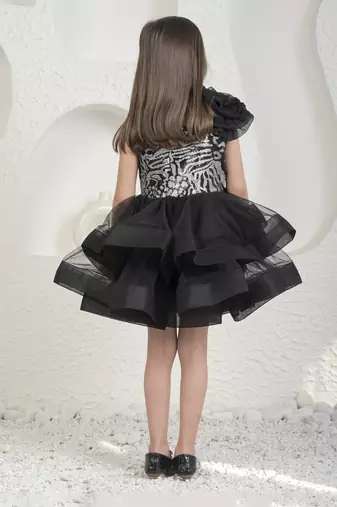 Evelyn black seqins dress