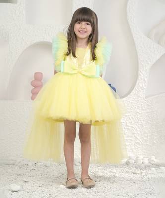 Angelica yellow dress 2