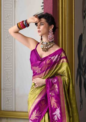 Kimisha mehndi silk blend banarasi saree with unstitched blouse piece 3