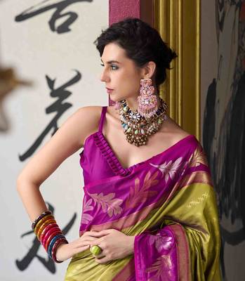 Kimisha mehndi silk blend banarasi saree with unstitched blouse piece 5