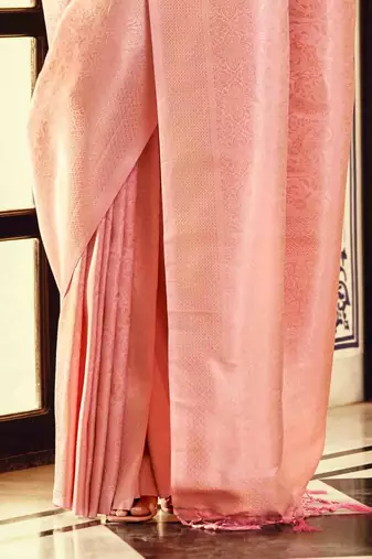 Kimisha women's pink silk blend kanjeevaram saree with unstitched blouse piece