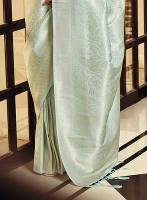 Kimisha women's sea green silk blend kanjeevaram saree with unstitched blouse piece 3