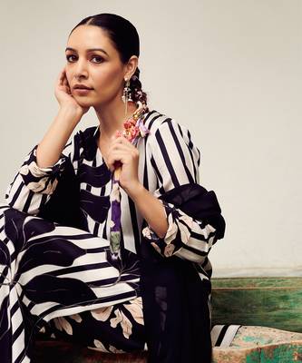 Summer sorbet black big flower stripe digital printed kurta set 5