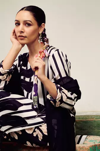 Summer sorbet black big flower stripe digital printed kurta set