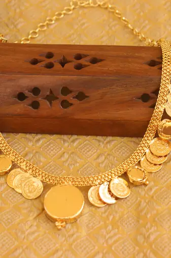 Gold platted kasu lakshmi palakka necklace