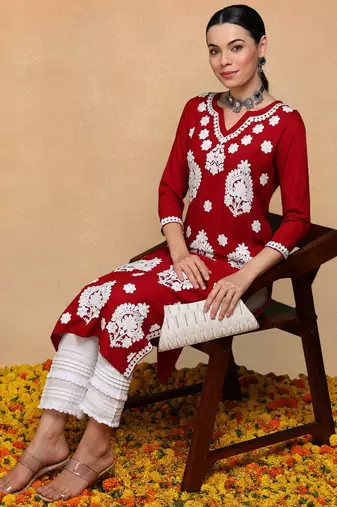 maroon viscose rayon solid embroidered straight kurta