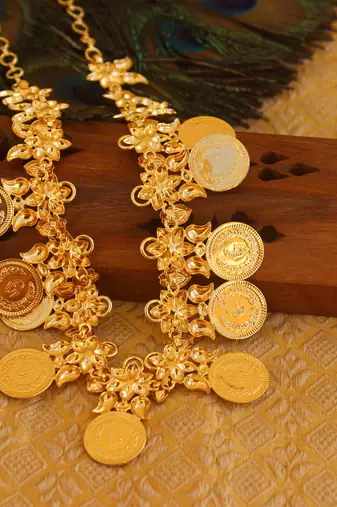 Gold platted kasu stone coin necklace