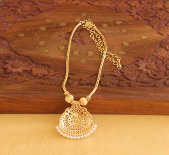 Golden necklace -temple lakshmi 4