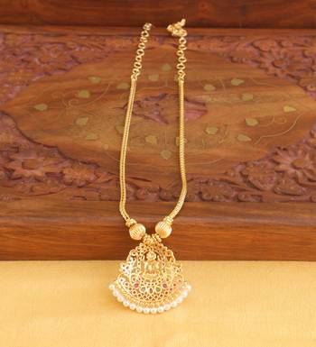 Temple lakshmi golden necklace 4