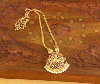 Temple lakshmi golden necklace 3