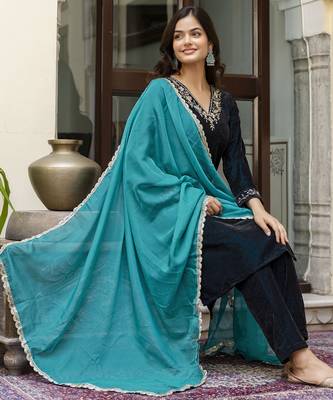 Trendmalls Velvet Embroidery Salwar Suit Set Kurta Pant with Dupatta 7
