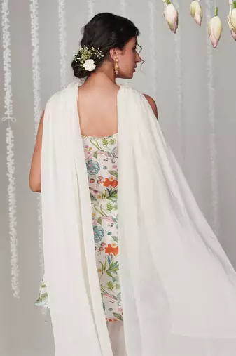 Bagicha white sharara set of 3