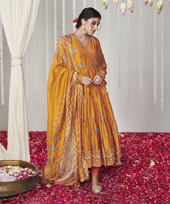 Bagicha orange angrakha anarkali set of 3 5