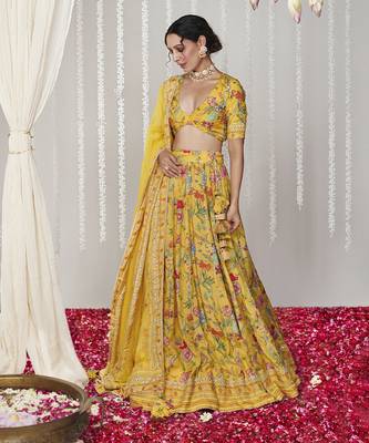 Bagicha Yellow Lehenga Set Of 3 4