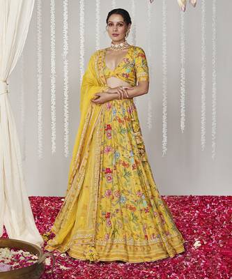 Bagicha Yellow Lehenga Set Of 3 5