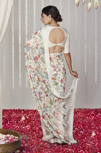 Bagicha white saree set of 2