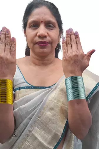 Metal plain bangle combo