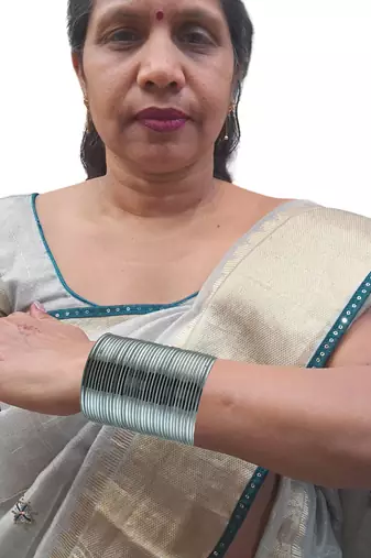 Metal plain bangle combo