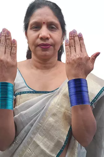 Metal plain bangle combo