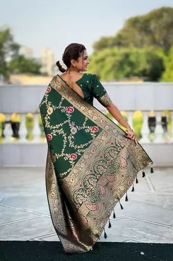 Dark Green Banarasi Art Silk Saree With Zari Weaving Design