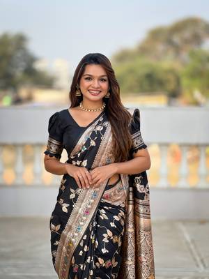 Black Banarasi Art Silk Saree With Zari Weaving Design 1