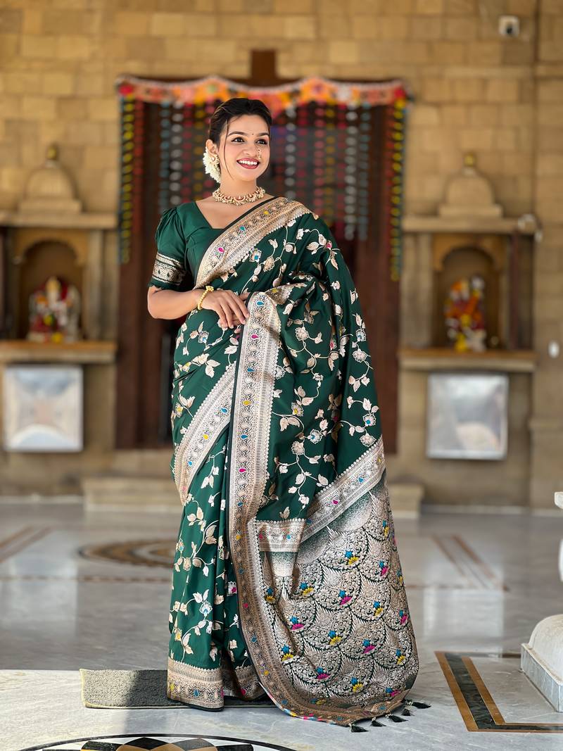 Dark Green Banarasi  Art Silk Saree With Zari Weaving Design