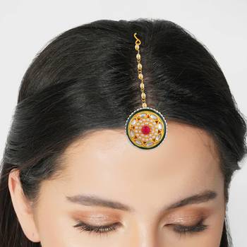Brass gold pearl bindi borla mang teeka 3