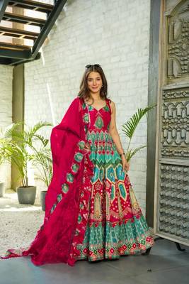 Pink silk print ceremonial gown with dupatta 1