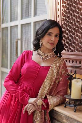 Pink shimmer vichitra beautiful heavy sequins work gown with dupatta 4