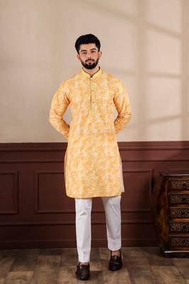Mustard cotton blend men's kurta payjama with i3 5