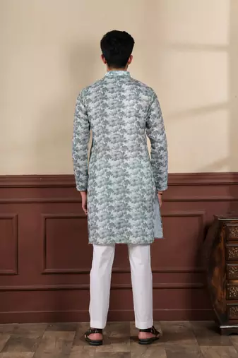 Forest green sophisticated men's kurta payjama for ceremonial wear