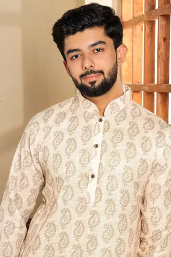 Cream sophisticated men's kurta payjama for ceremonial wear