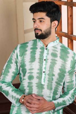 Green sophisticated men's kurta payjama for ceremonial wear 4