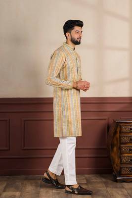 Yellow cotton blend men's kurta payjama with i3 5