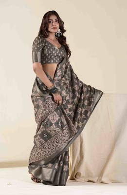 grey zari woven saree with unstitched blouse piece 1