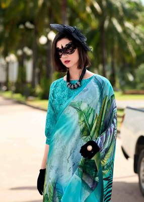 turquoise satin print saree with unstitched blouse piece 4