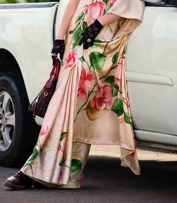 beige satin print saree with unstitched blouse piece 4