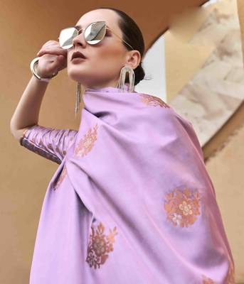 lavender satin zari saree with unstitched blouse piece 3