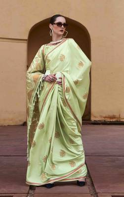 pista satin zari saree with unstitched blouse piece 2