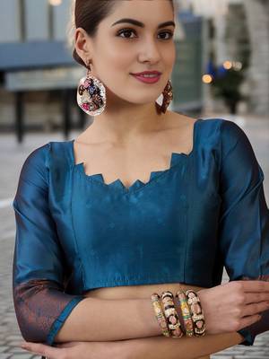 blue poly silk saree with unstitched blouse piece 4