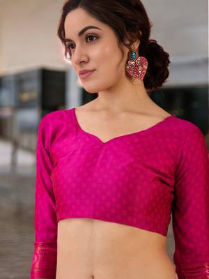 magenta poly silk blend saree with unstitched blouse piece 4