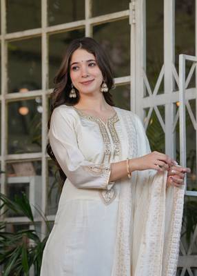 Off white embroidery work viscosee chanderi readymade salwar kameez 3