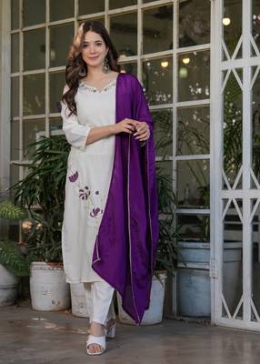 Off white embroidery work viscosee rayon readymade salwar kameez 1