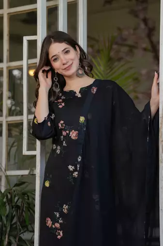 Girlish black silk blend printed beautiful salwar kameez