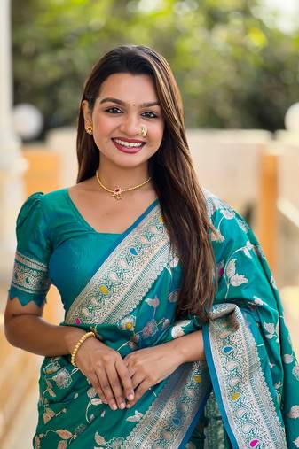 Turquoise Banarasi Art Silk Saree With Zari Weaving Design
