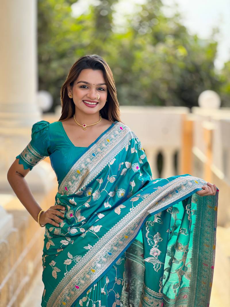 Turquoise Banarasi Art Silk Saree With Zari Weaving Design