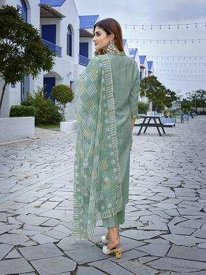 Light green viscosee fabric beautiful printed readymade kurta set 2