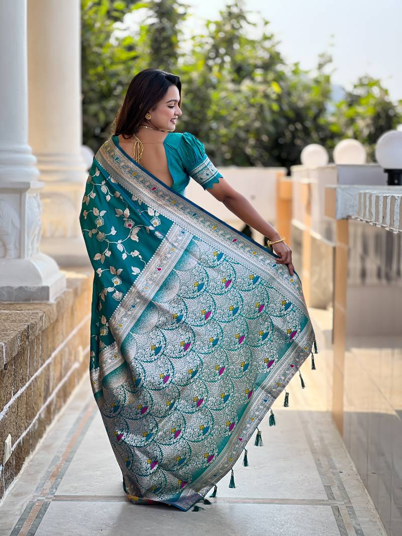 Turquoise Banarasi Art Silk Saree With Zari Weaving Design