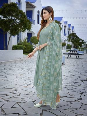 Light green viscosee fabric beautiful printed readymade kurta set 4