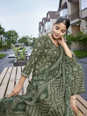 Bottle green cotton blend fabric beautiful printed readymade kurta set 3